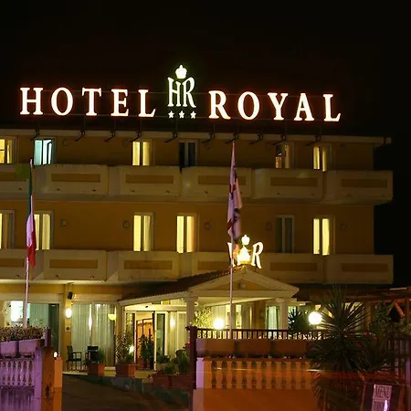 Hotel Royal 3*