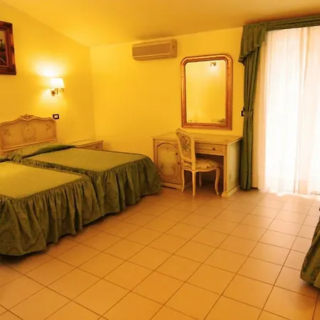 Royal Otel