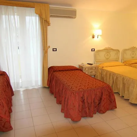 Otel Royal 3*